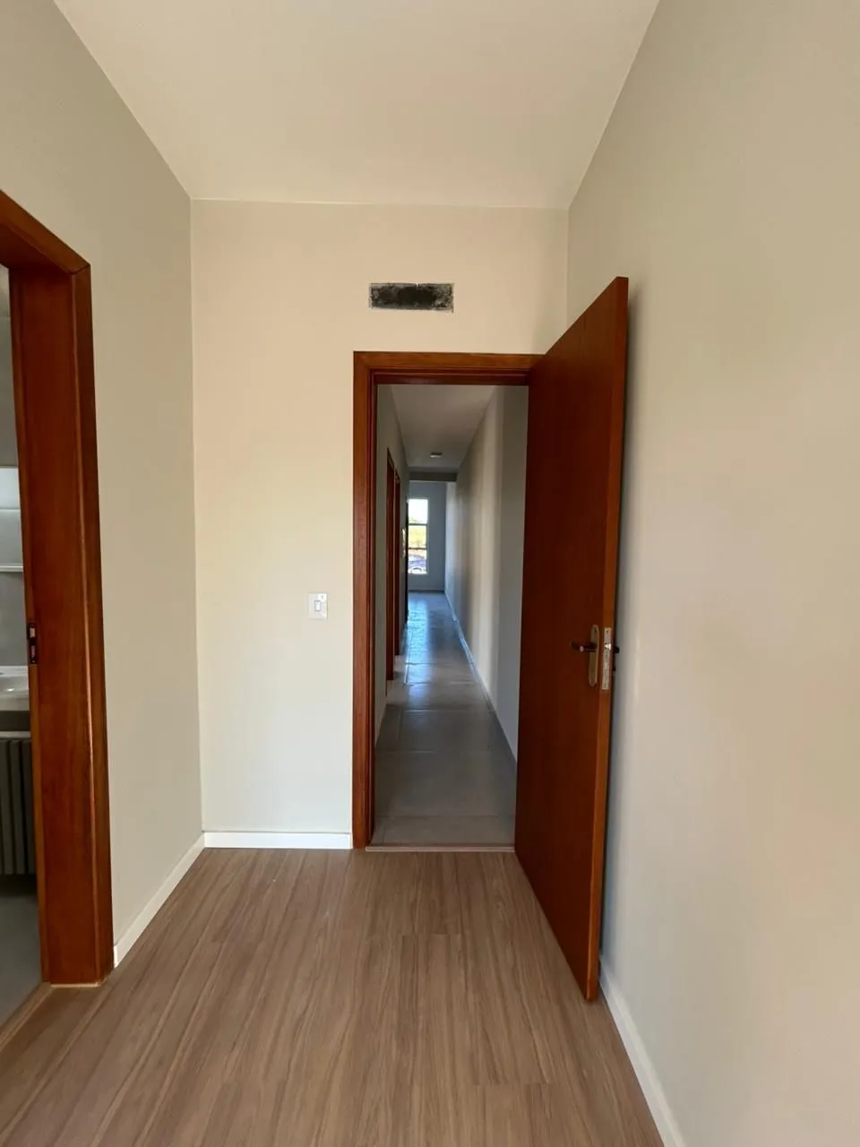 Imagem Casa Nova à venda no Loteamento Jardins!! 3 dormitórios,1 suíte, com um lindíssimo pôr do sol, uma casa confortável para a família !!