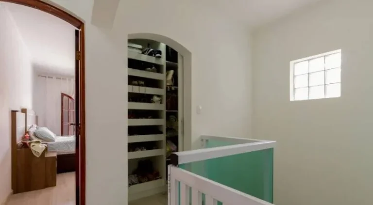 Imagem Sobrado maravilhoso 175m² 3 Dormitorios sendo 1 Suite e 2 Vagas de Garagens