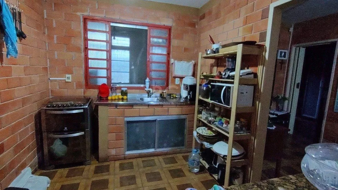 Imagem Sitio à venda no Lami, com 2 casas térreas, com 4 quartos cada uma
