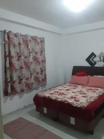 Imagem VENDA DE CASA NO JARDIM NICEA, EM ITAQUECETUBA/SP, OPORTUNIDADE 110m² com 2 quartos, sala de estar, varanda e garagem coberta. CONSULTE-NOS.