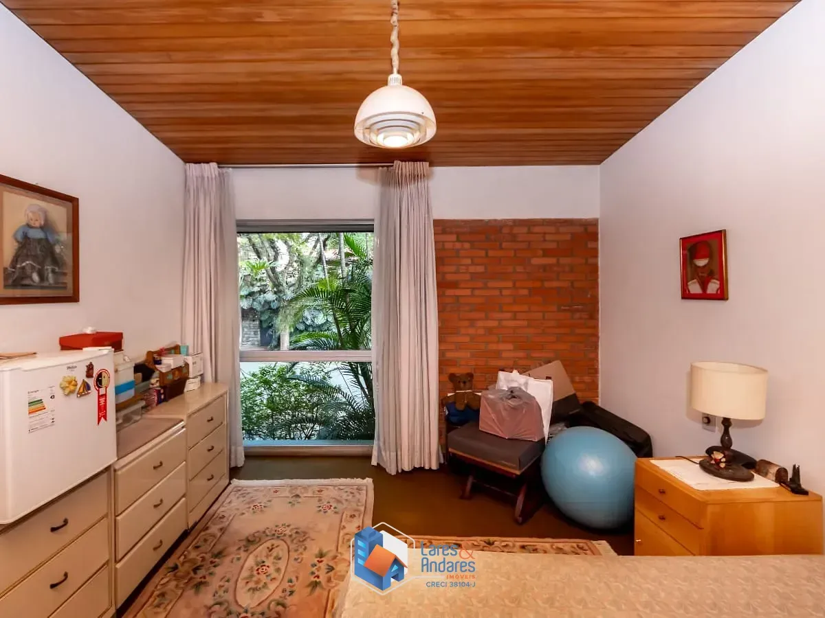 Imagem Casa para venda em Cidade Jardim com 4 quartos, sendo 1 suíte, 490m²