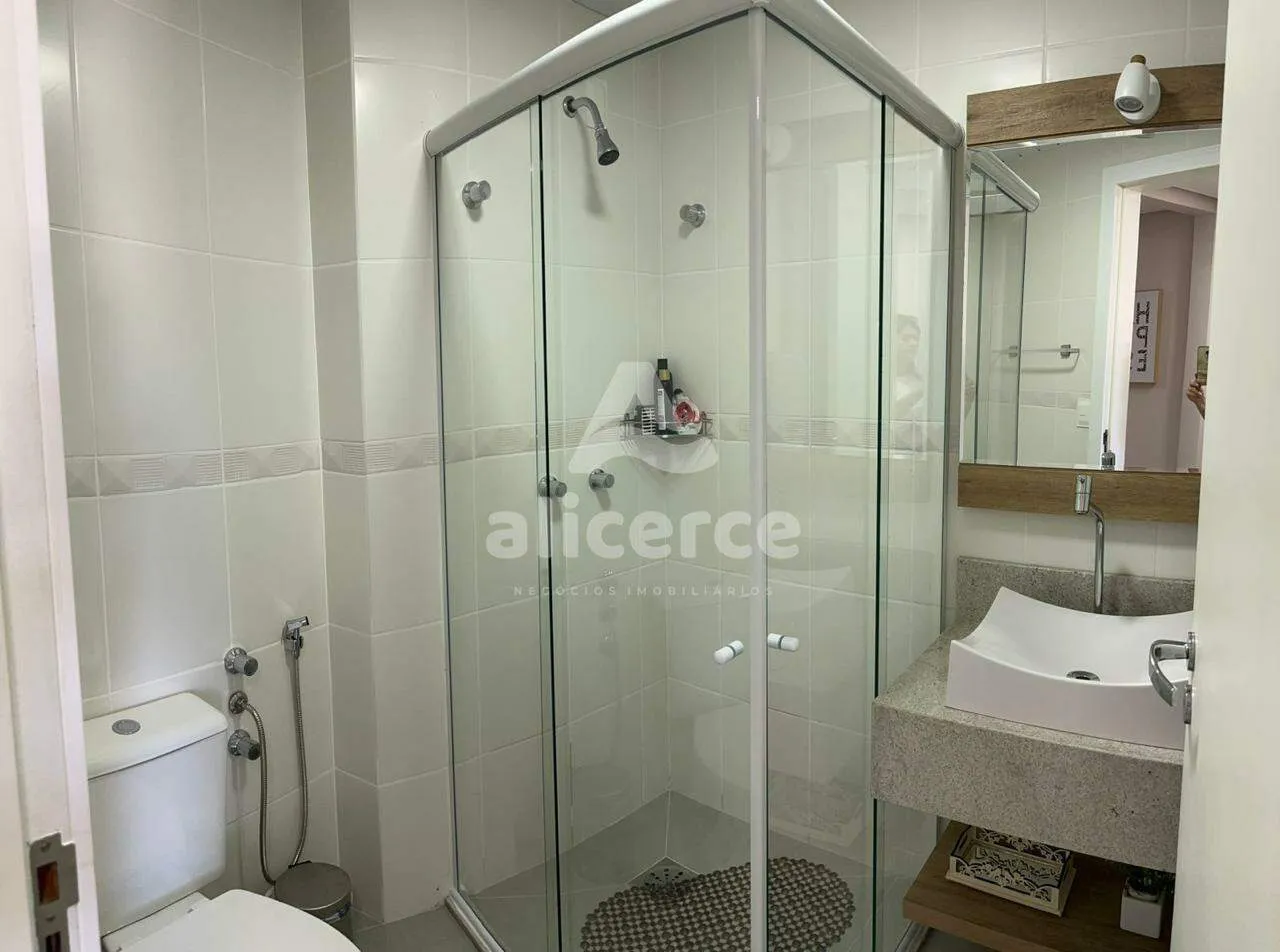 Imagem Oportunidade 3 dorm. com suíte na Praia da Cachoeira do Bom Jesus - Florianópolis/SC!