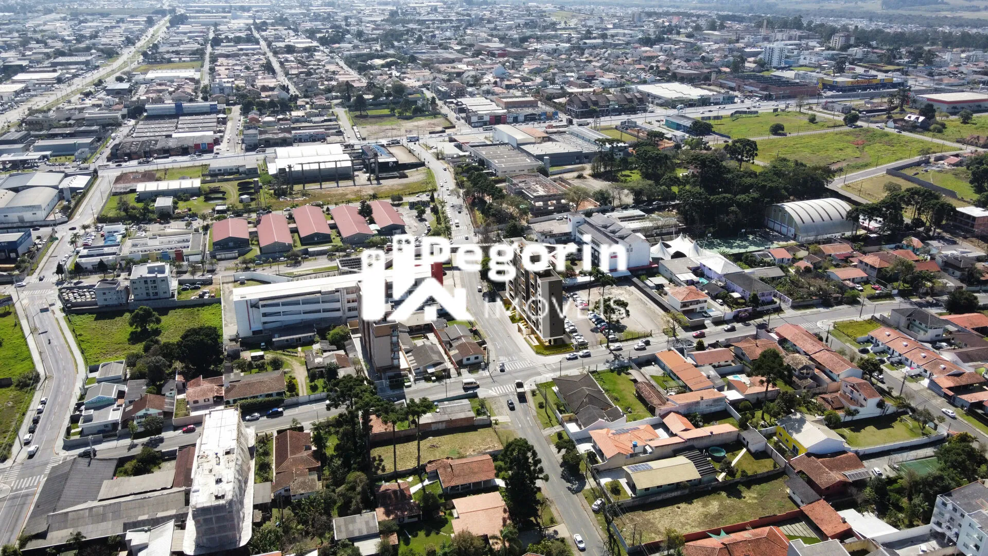 Imagem Apartamento à venda em Pinhais, Centro, com 2 quartos, 61,97m²
