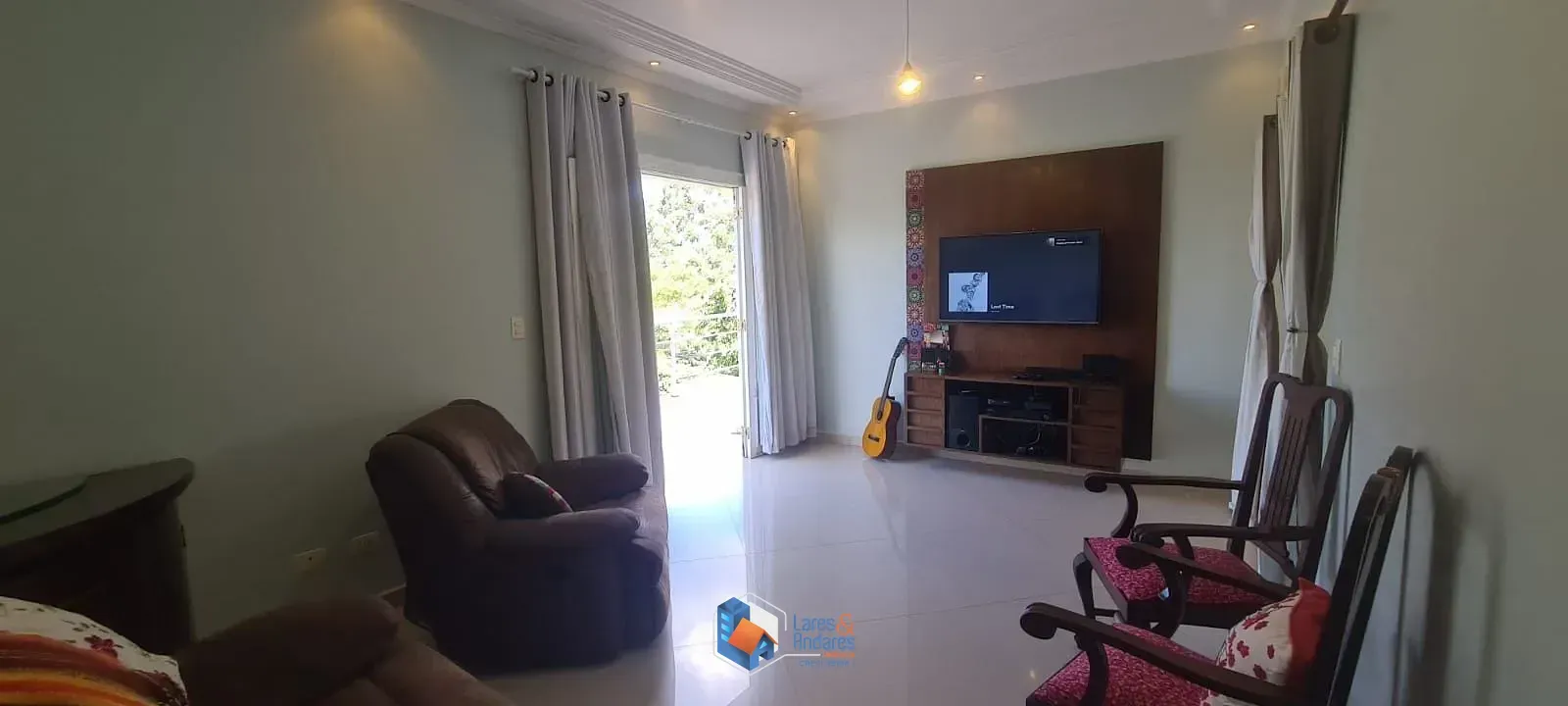 Imagem Chácara urbana com vista maravilhosa - Jardim Pioneiro - Cotia/SP