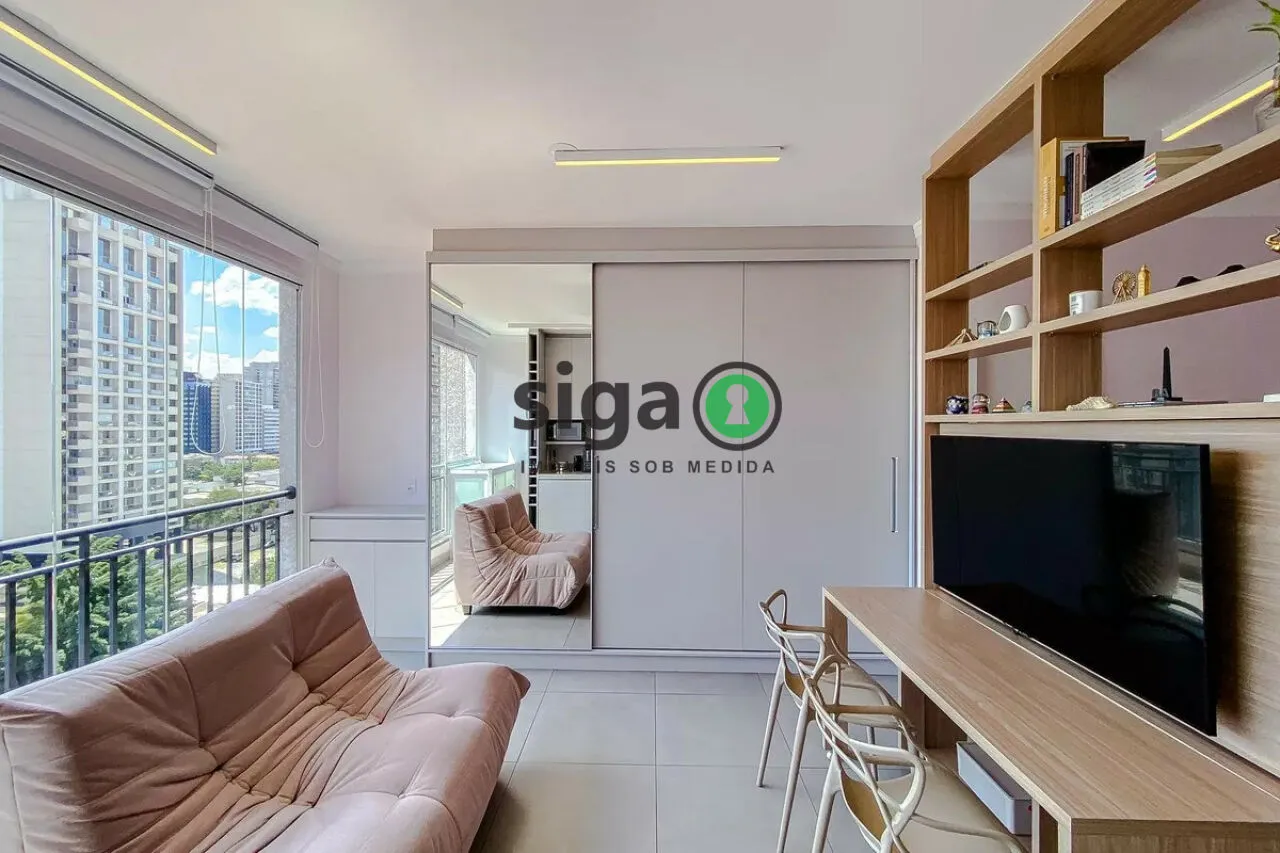 Imagem Studio no último andar a 250m do metrô Ana Rosa com vista livre e ar-condicionado.