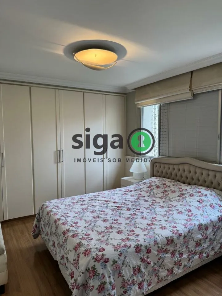 Imagem Apartamento de 170m² com 4 quartos - 3 vagas - Moema - São Paulo/SP