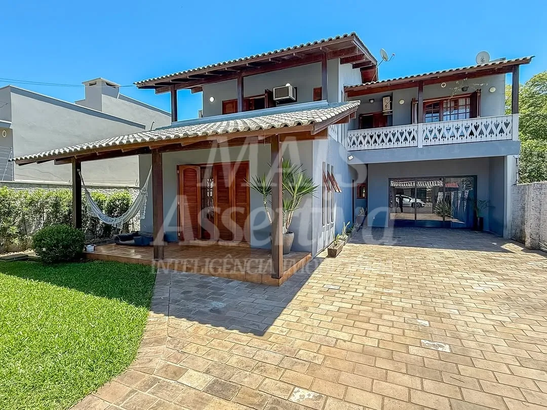 Foto do imóvel Casa mobiliada para locação em Estância Velha de 4 dormitórios - 250m²