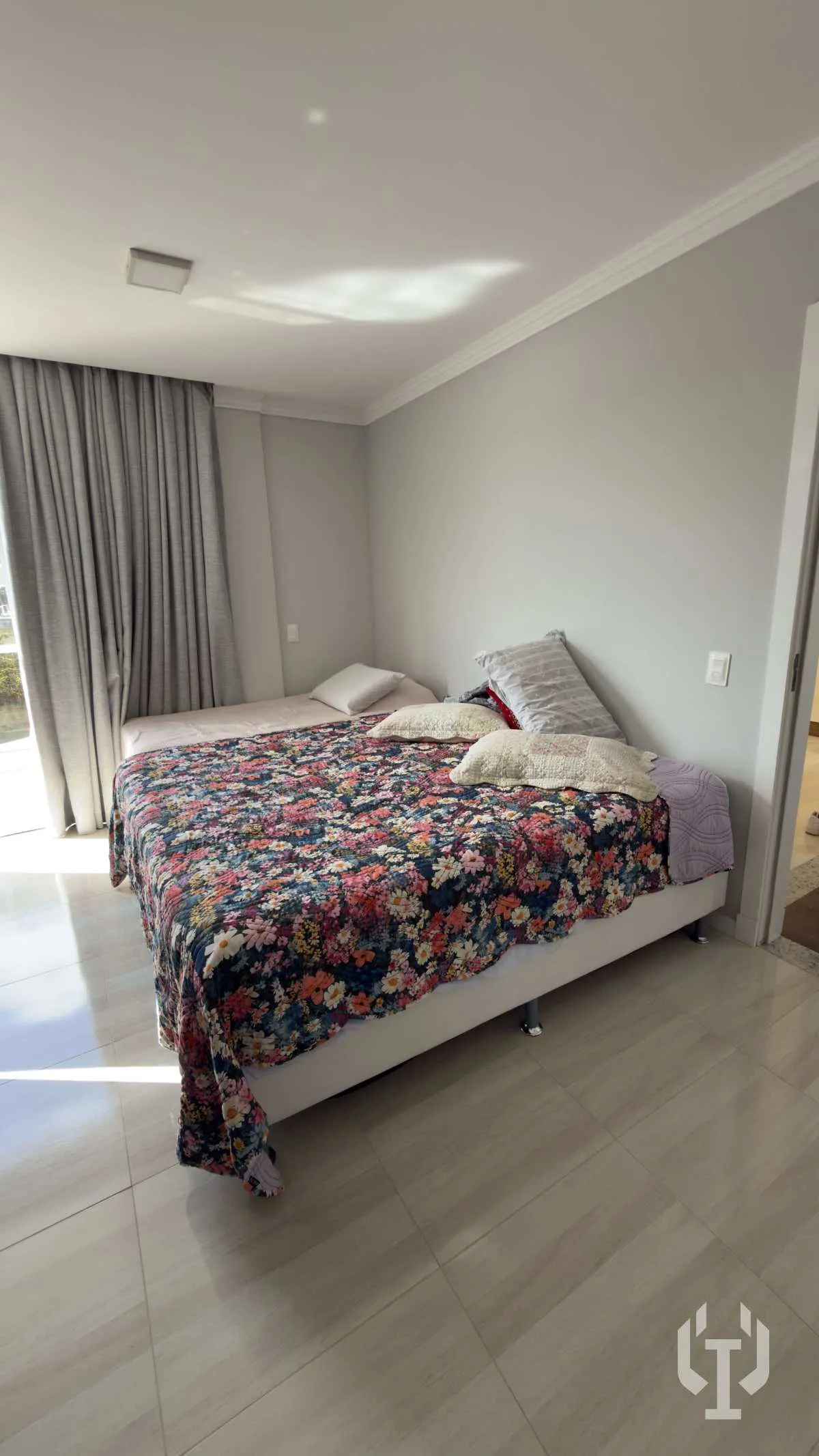 Imagem Casa à venda, com 2 quartos, 100m2