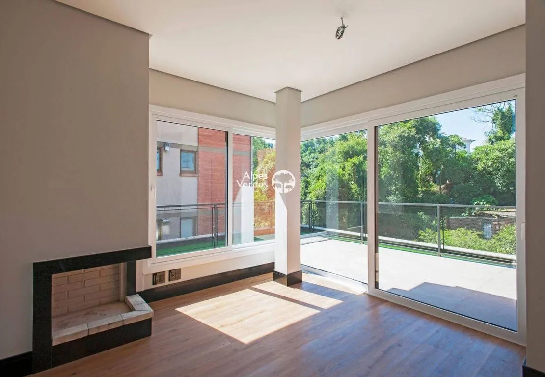 Imagem Vende-se Apartamento no Centro de Gramado, com 2 quartos