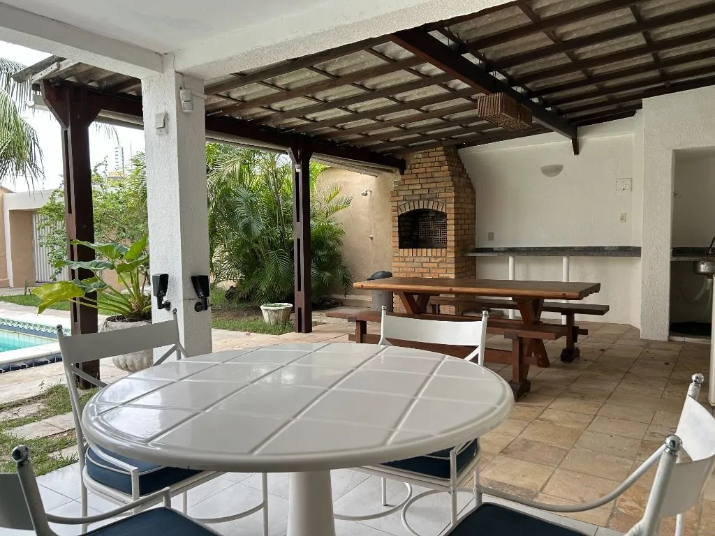 Imagem Casa com 4 dormitórios à venda, 543 m² por R$ 1.494.996,00 - Lagoa Nova - Natal/RN