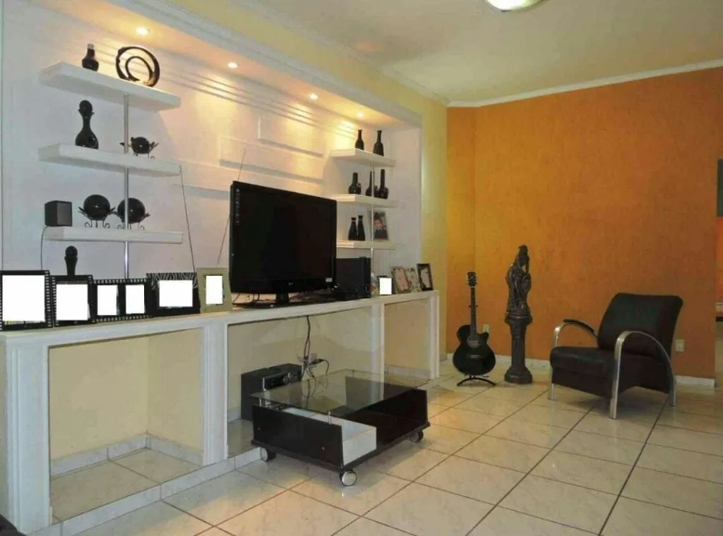 Imagem Casa à venda 4 Quartos, 1 Suite, 6 Vagas, 398.66M², Vila Molica, Guaratinguetá - SP