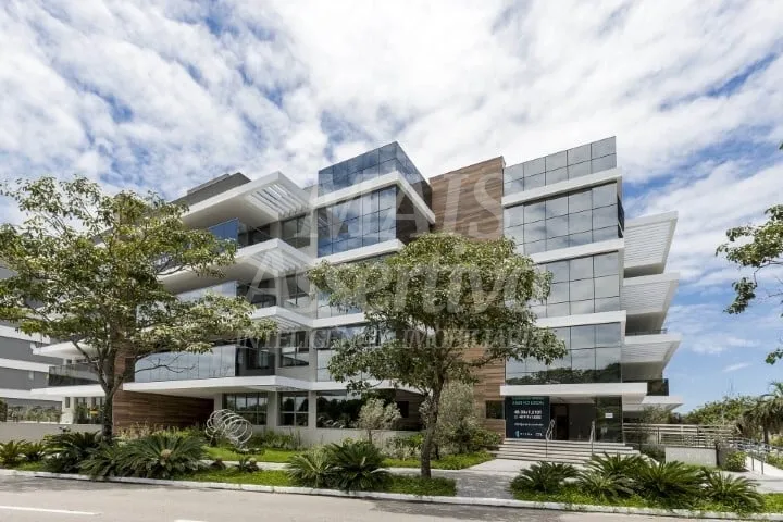 Foto do imóvel EXCELENTE APARTAMENTO PARA VENDA EM FLORIANÓPOLIS JURERÊ INTERNACIONAL