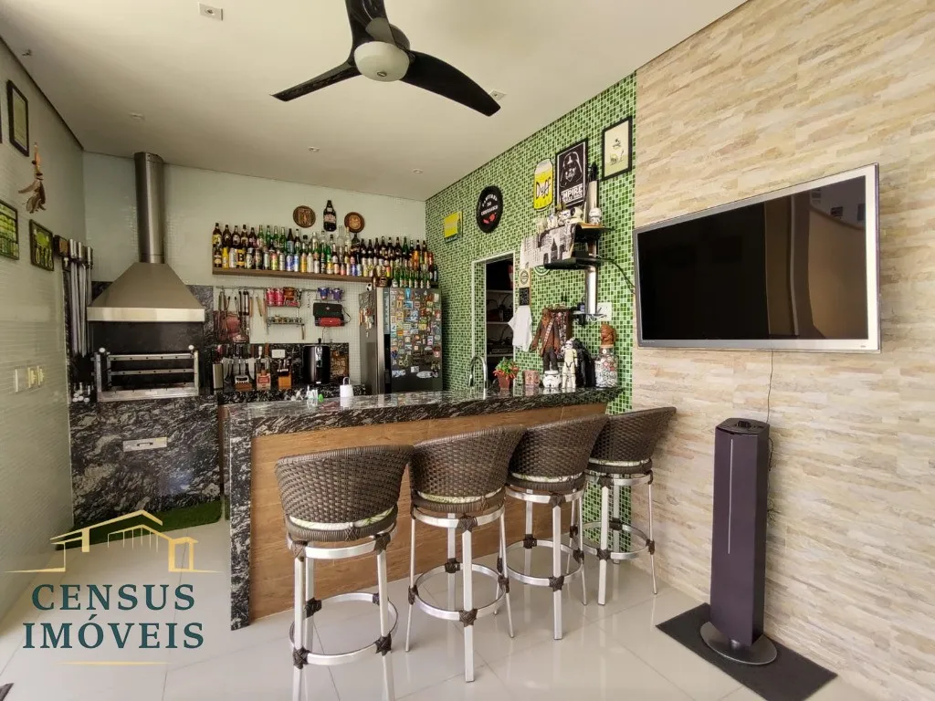 Foto do imóvel: Casa de luxo em condomínio exclusivo em Vinhedo-SP: 3 quartos, 3 suítes, 3 salas, 6 banheiros, 5 vagas, 408 m². Venha conferir! em Condomínio Alpes de Vinhedo