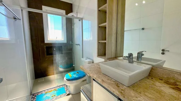 Imagem Casa em Condominio 4 Dormitórios - Bairro Zona Nova