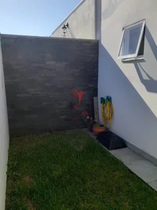 Imagem CASA NO MORADAS CLUB, IMPECÁVEL, ACABAMENTO EM ALTO PADRÃO, VALE A PENA CONHECER