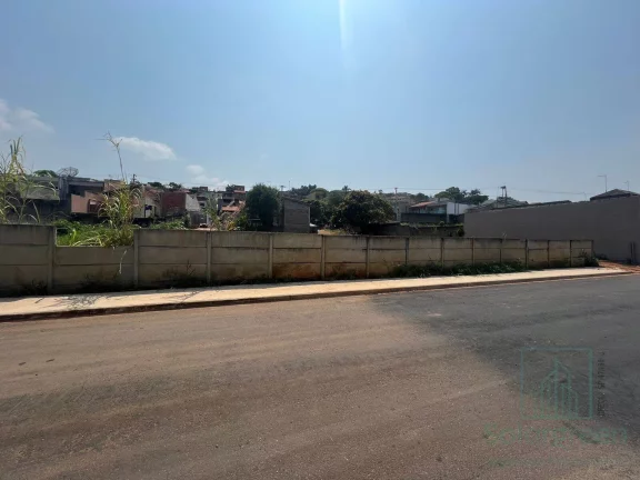 Imagem À venda lote de 310m² - Jardim São Felipe por R$199.900,00