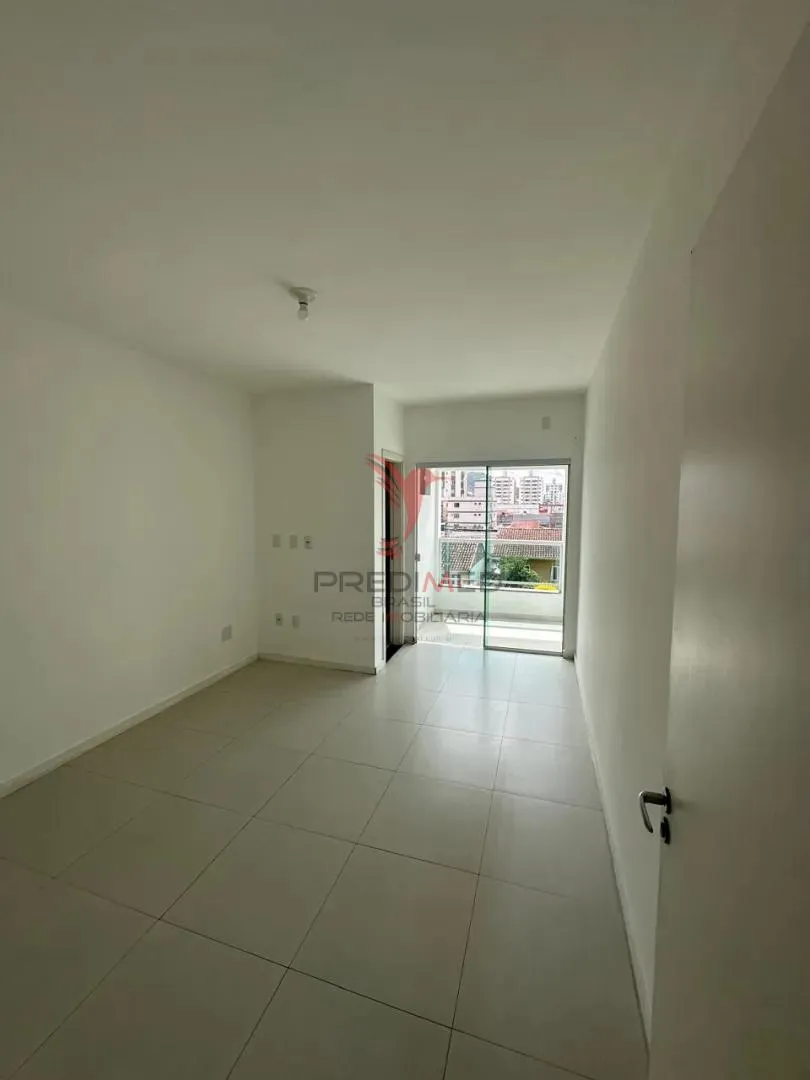 Imagem Sobrado Moderno no Tabuleiro: Conforto e Localização Privilegiada em Camboriú
