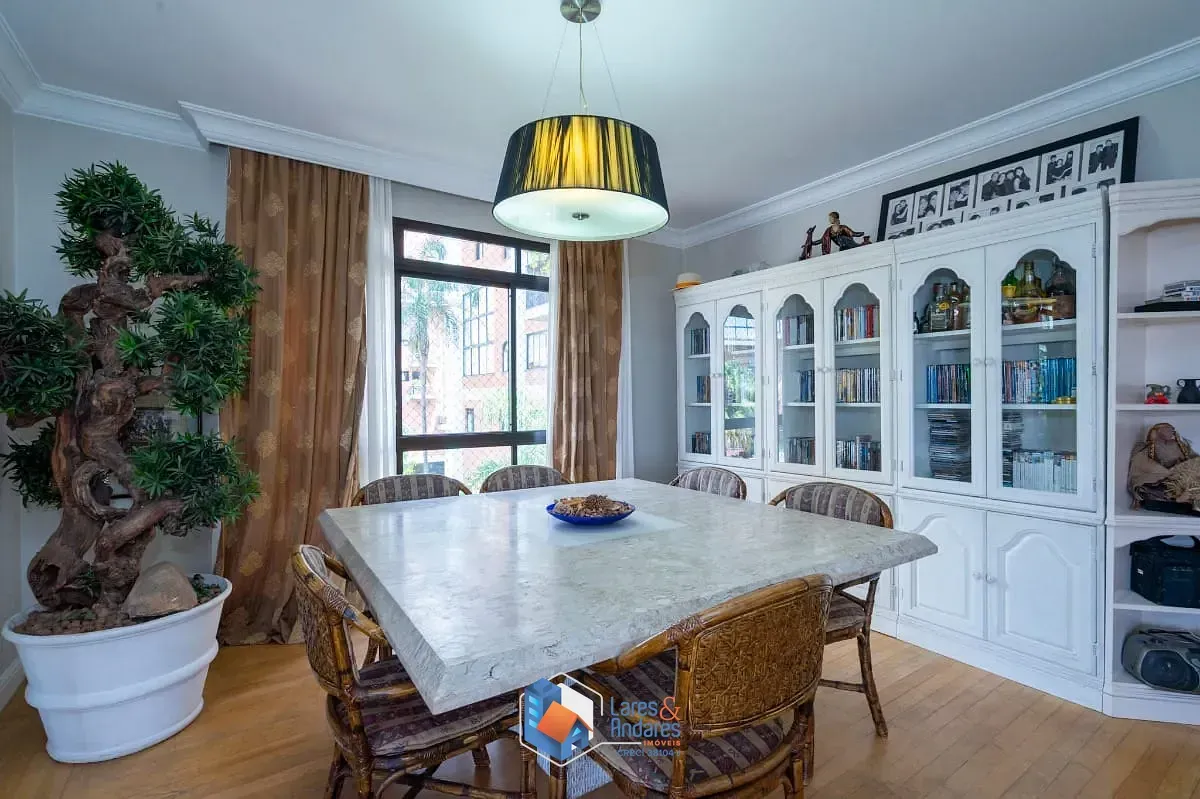 Imagem Apartamento para venda em Vila Progredior com 4 quartos, sendo 3 suítes, 259.6m²
