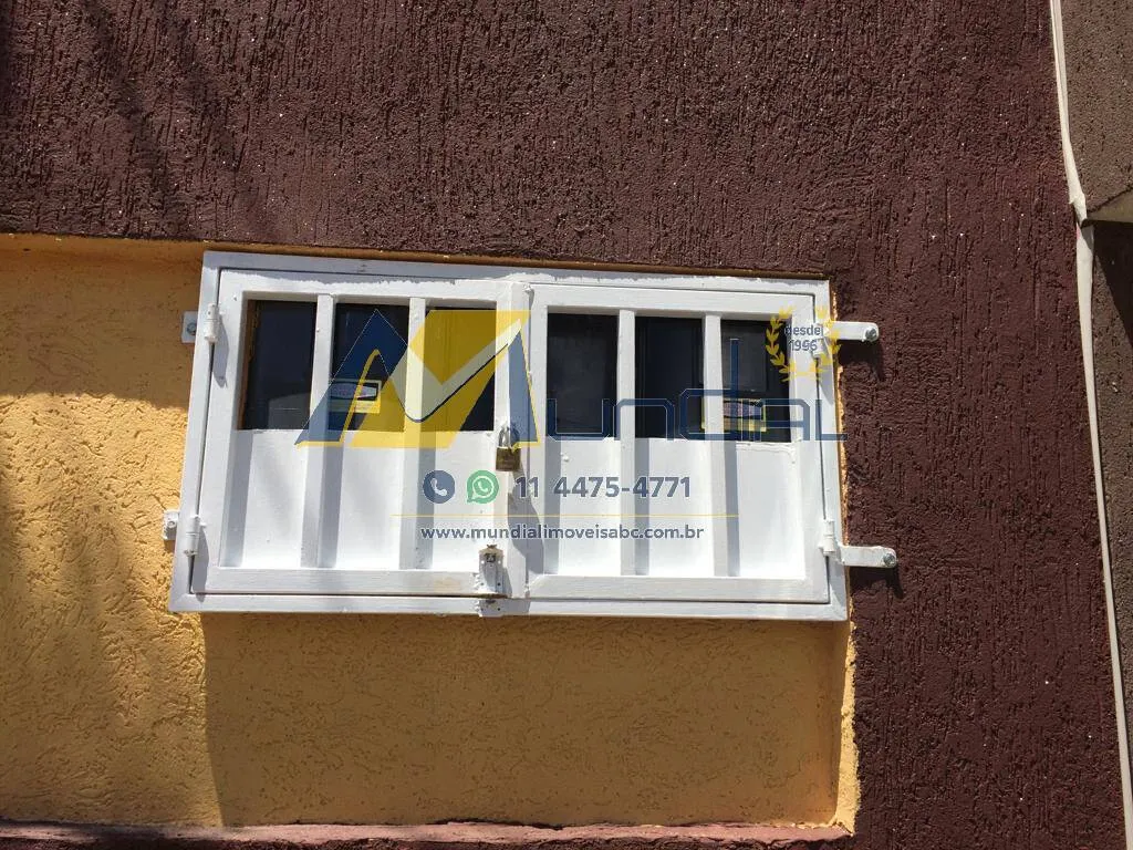 Imagem Duas Casas no Mesmo Terreno com Excelente Potencial de Investimento