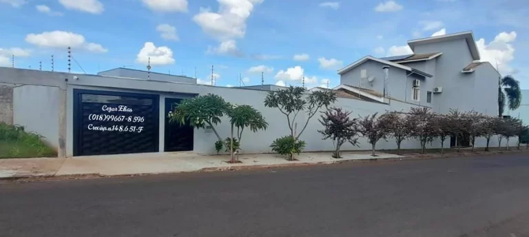 Imagem Tulipas/Casa com 350m2 4 quartos sendo 3 suítes 1 apartamento Andradina-SP
