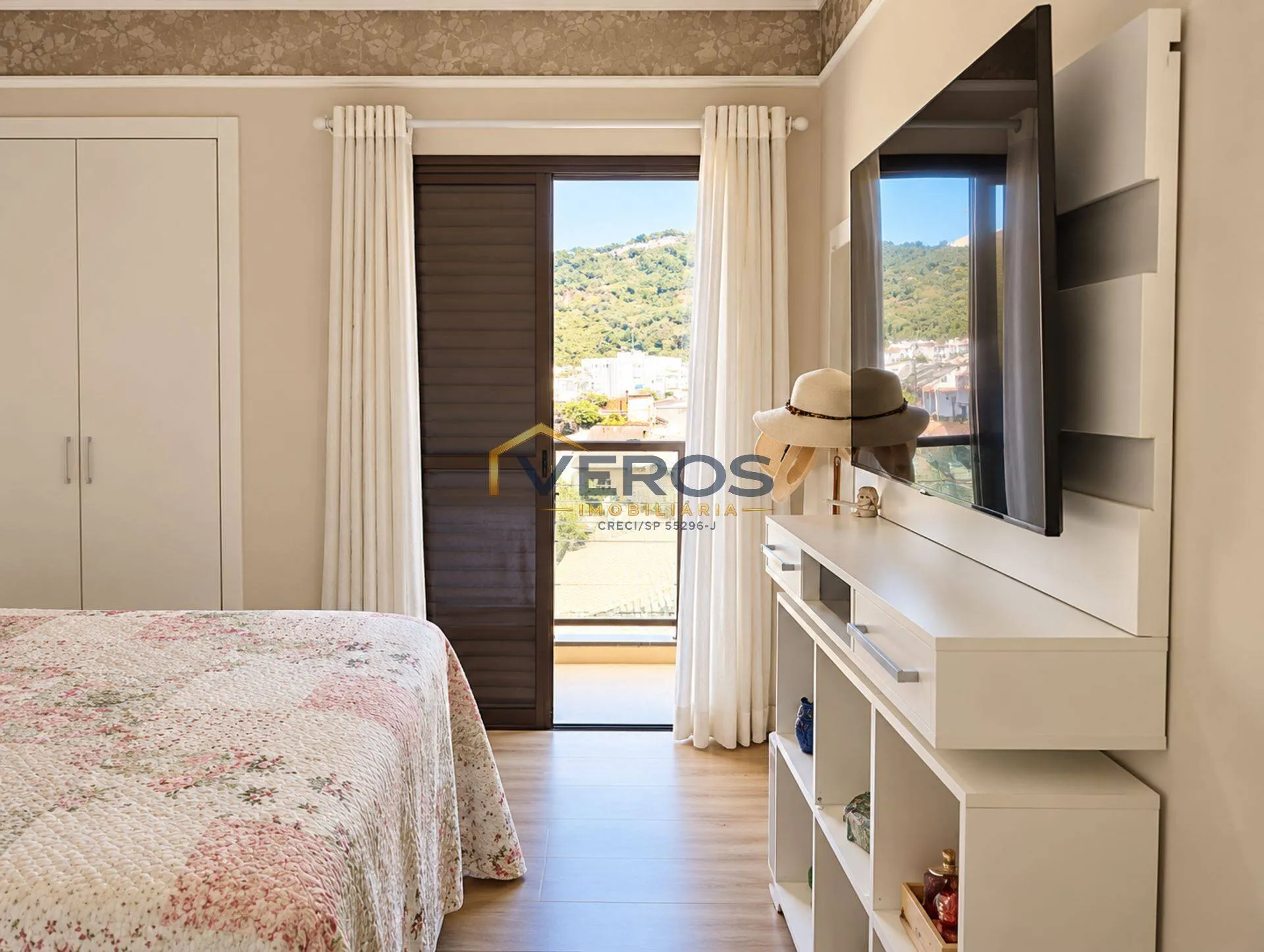 Imagem Apartamento a venda com 02 quartos, sendo 01 suíte na Martim de Sá Caragua