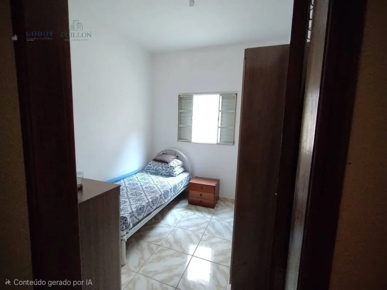 Imagem Renda Garantida e Ótima Localização: 2 Casas à Venda em Bairro Consolidado