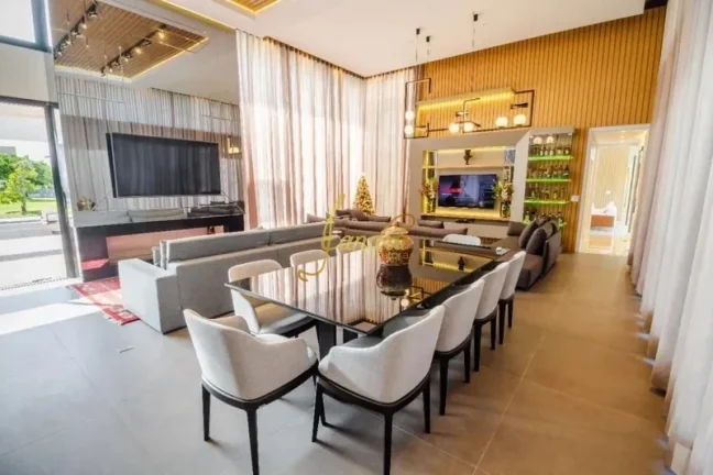 Imagem Casa térrea em condomínio fechado mobiliada e decorada