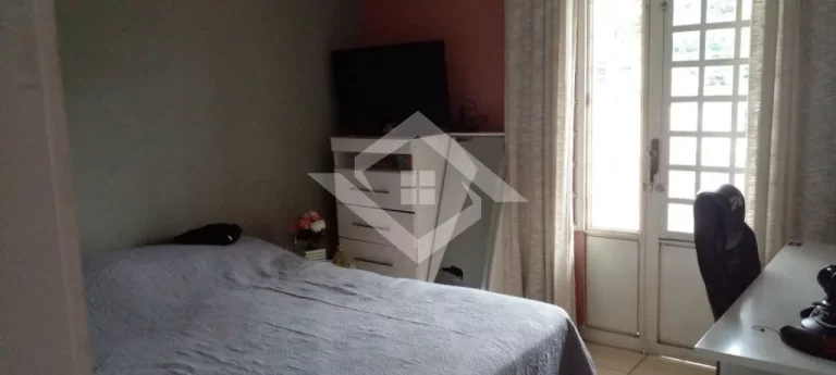 Imagem Casa em Campo Grande para Venda para fins Comerciais ou Moradia