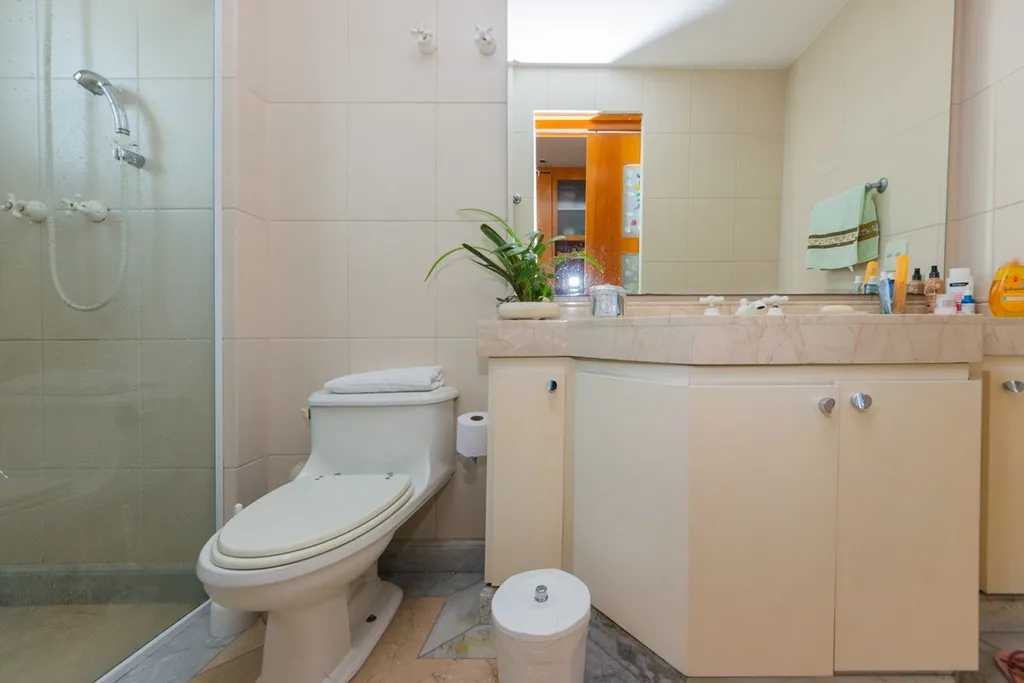 Imagem Apartamento à venda em São Paulo, Campo Belo, com 4 quartos, 242m2