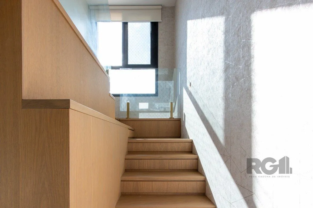 Imagem Duplex para Venda - 128.73m², 3 dormitórios, sendo 1 suites, 3 vagas - Cristal