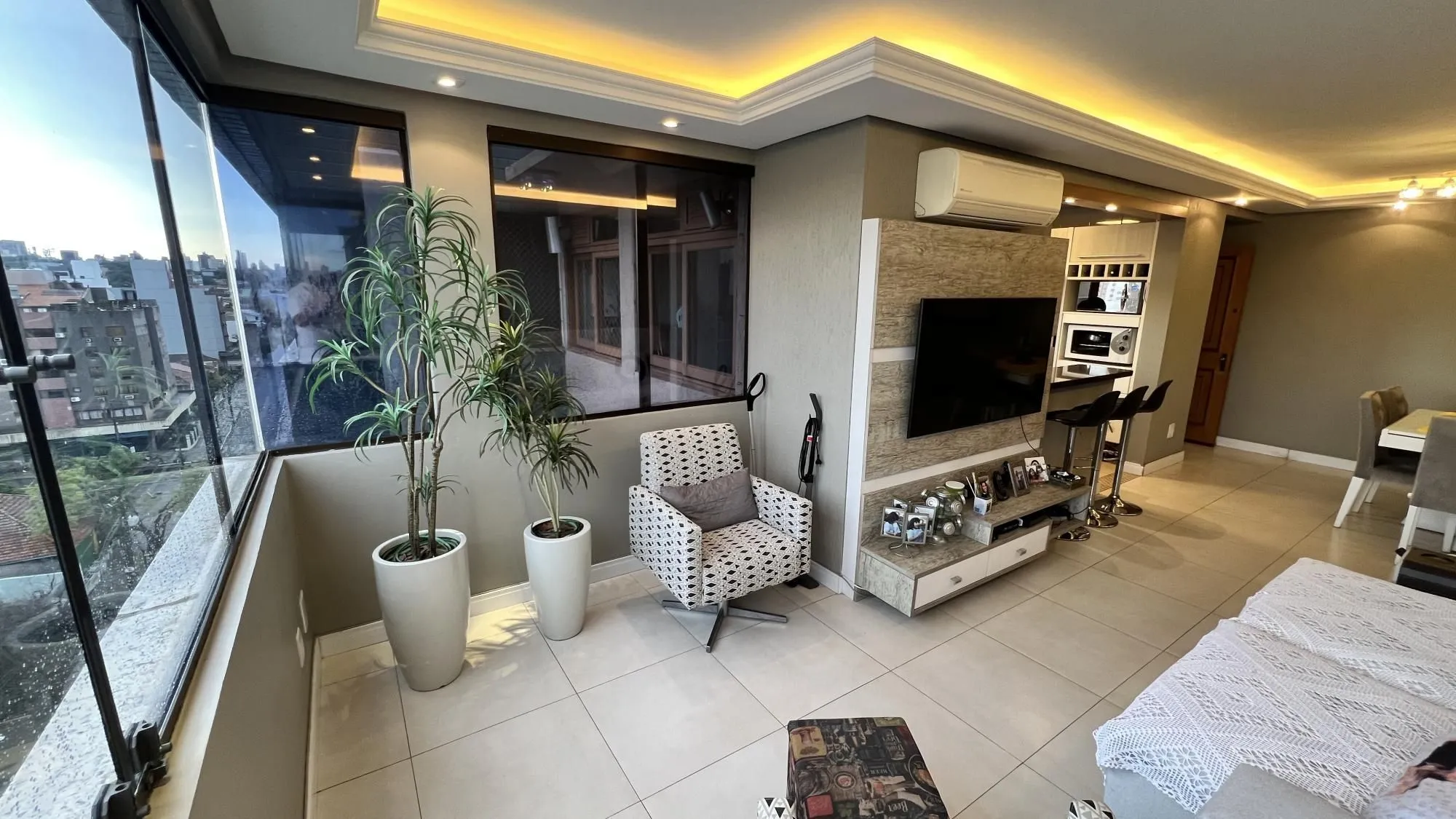 Imagem Apartamento 3 Dormitórios com Vista Privilegiada - Conforto e Praticidade!