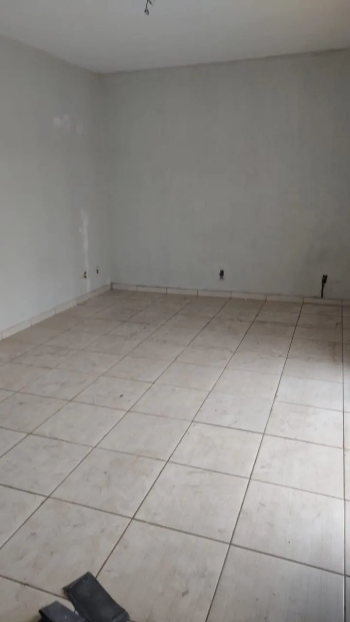 Imagem Sobrado com 4 Dormitórios e Terraço Gourmet em Localização Privilegiada