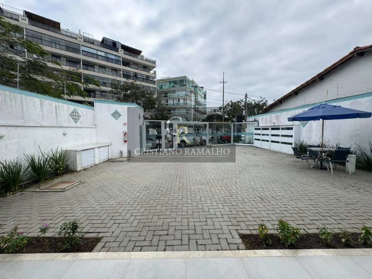 Imagem Flat à venda em Cabo Frio, Passagem, com 2 quartos, 30,00m2