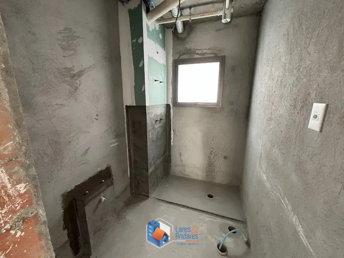 Imagem Apartamento para venda em Moema com 3 quartos, sendo 3 suítes, 150m²