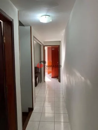 Imagem Sobrado à venda 3 Quartos, 2 Vagas, 217M², Santa Maria, São Caetano do Sul - SP