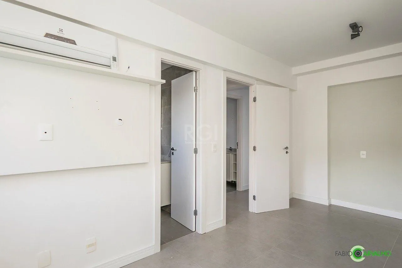 Imagem Apartamento para Venda - 62.48m², 2 dormitórios, sendo 1 suites, 1 vaga - Glória