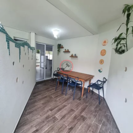 Imagem CASA DENTRO DE CONDOMINIO COMPLETO, COM 3 DORMITORIOS SENDO 1 SUITE E 2 VAGAS