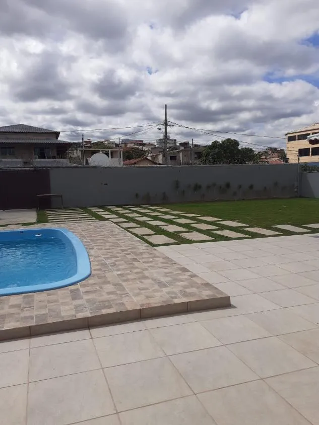 Imagem Vendo uma linda casa em Betim/MG ( valor 870.000,00 )