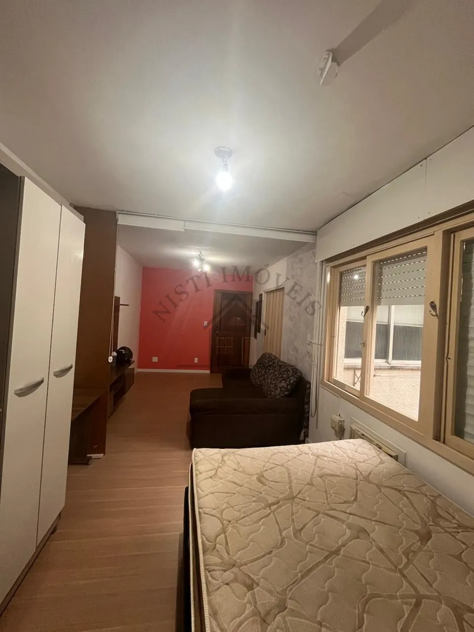 Imagem Apartamento 1 quarto para Venda no bairro Jardim Europa em Porto Alegre