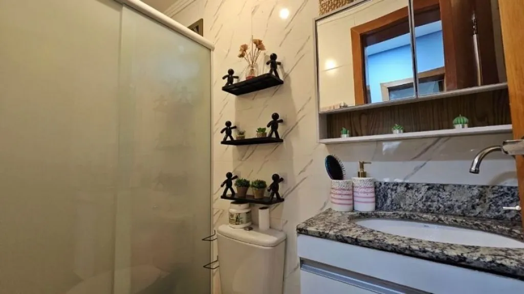 Imagem APARTAMENTO COM 60,00 m² - CANTO DO FORTE - PRAIA GRANDE SP