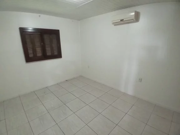 Imagem ENCANTADOR!!! Sítio com lindo Chalé, Quiosque e Piscina, Viamão/RS