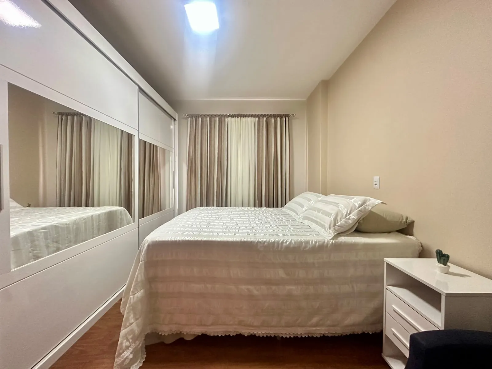 Imagem Apartamento à venda com 123m2 por R$ 1.250.000,00