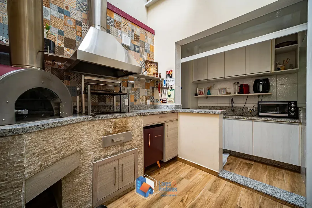 Imagem Sobrado para venda em Ipiranga com 3 quartos, sendo 1 suíte, 114m²