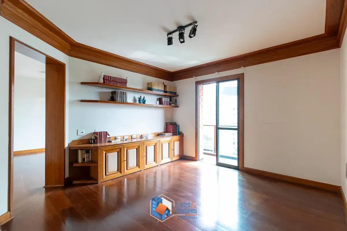 Imagem Apartamento para venda em Moema com 3 quartos, sendo 3 suítes, 325m²