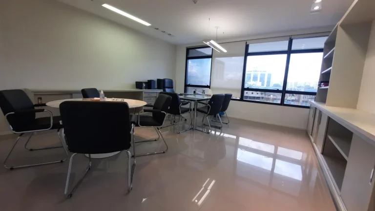 Imagem Sala Comercial para Venda em Rio de Janeiro, Barra da Tijuca, 1 banheiro, 1 vaga