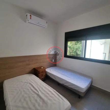Imagem CASA DE ALTO PADRAO EM CONDOMINIO, COM 3 SUITES , AREA GOURMET PRIVATIVA , 3 VAGAS, BEM PROXIMO A PRAIA