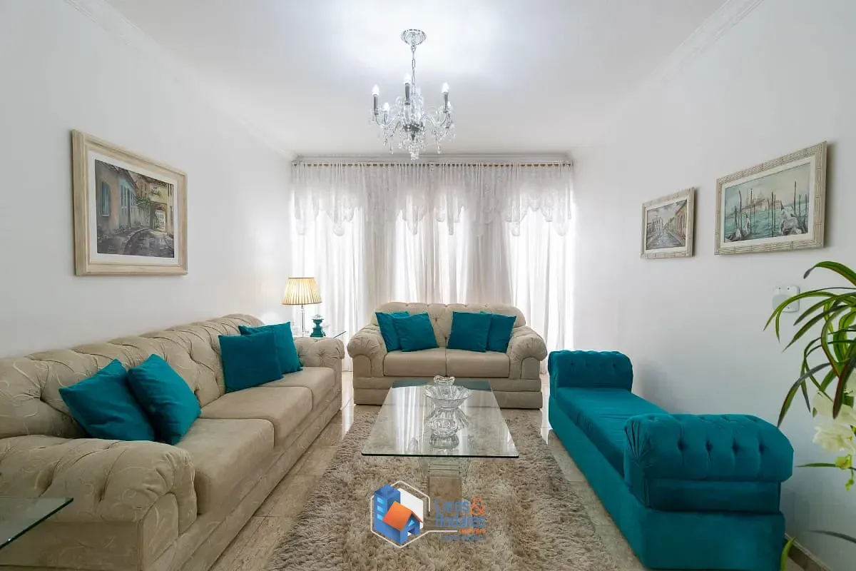 Imagem Casa para venda em Mirandópolis com 3 quartos, sendo 3 suítes, 284m²