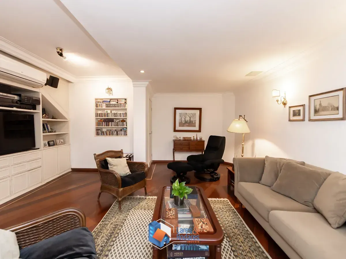 Imagem Casa para venda em Jardim Paulistano com 4 quartos, sendo 2 suítes, 400m²