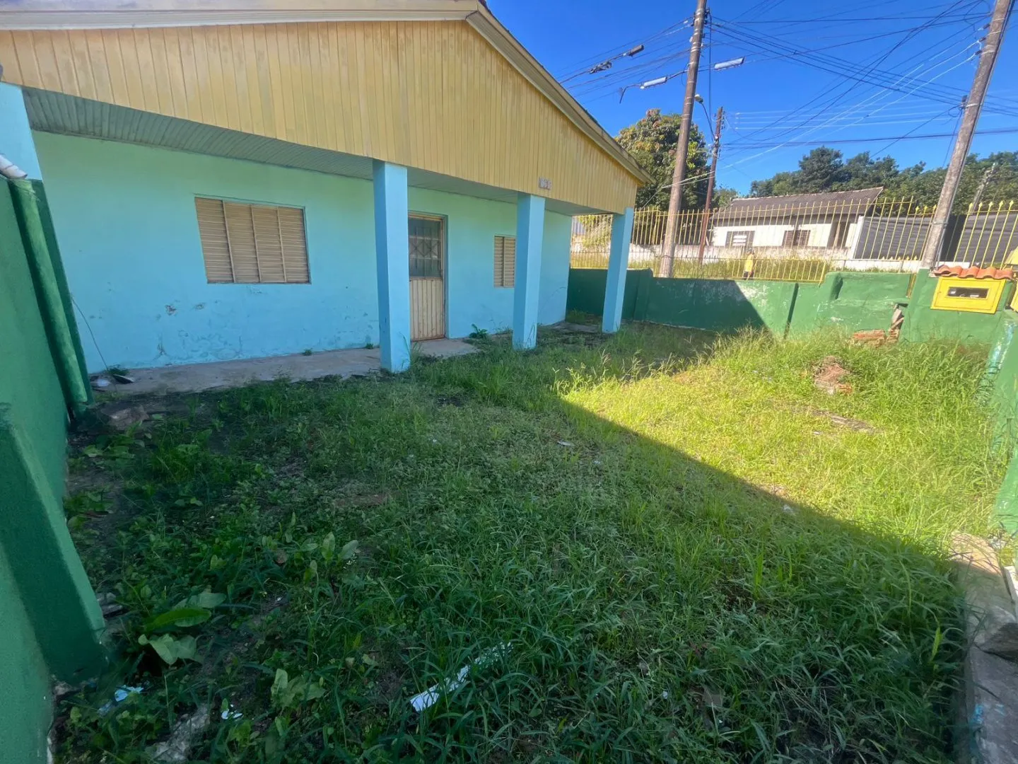 Imagem ÓTIMA OPORTUNIDADE - DUAS CASAS NO MESMO PÁTIO!