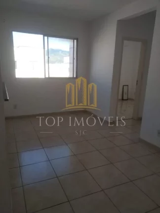 Imagem Oportunidade única na Planície da Serra: 2 quartos, condomínio com lazer e ótima localização!!!